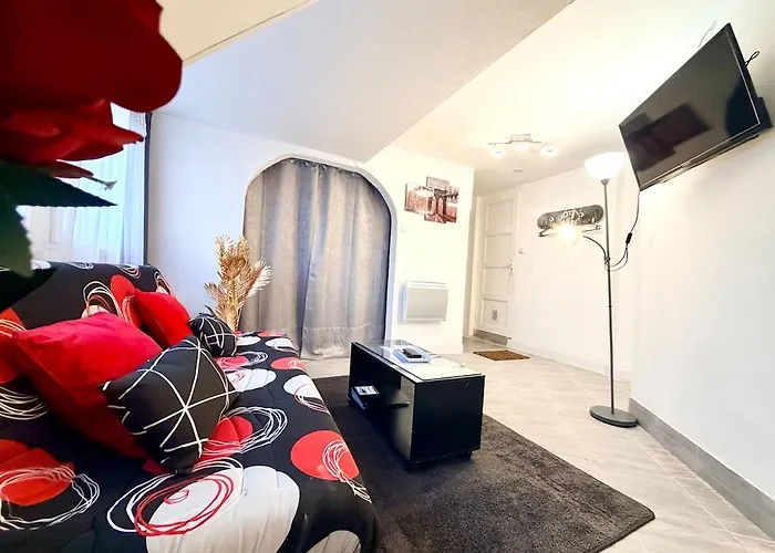 Apartment Aux Trois Ferries - Vue Port Calais