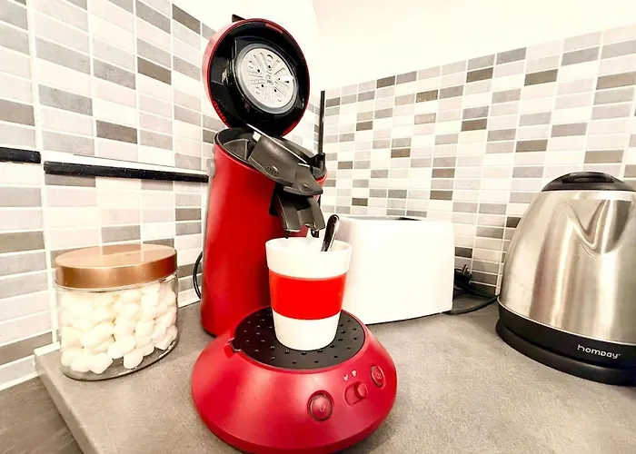 Aux Trois Ferries - Vue Port