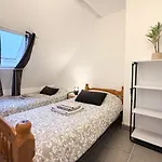 Aux Trois Ferries - Vue Port * カレー
