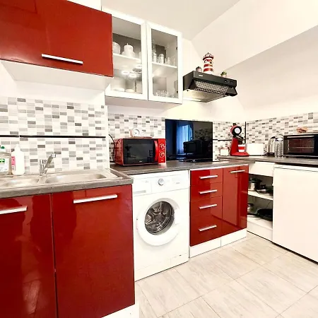 Aux Trois Ferries - Vue Port Appartamento Calais